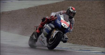 Lorenzo in the rain